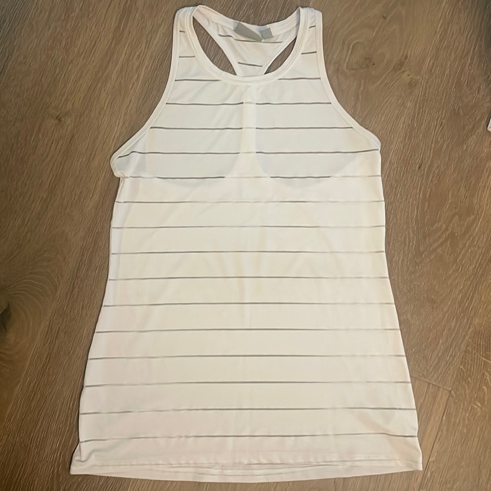 Women’s Athleta Tank